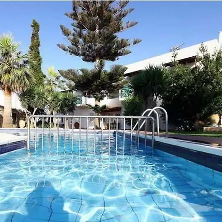 Apartament Classic And