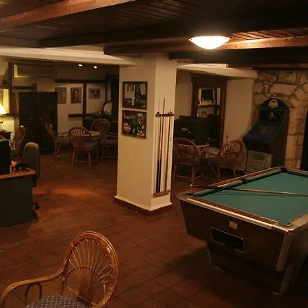 Classic And Apartament *